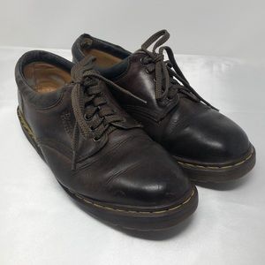 Men’s Dr. martens brown lace up shoes